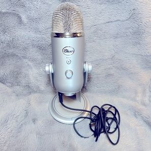 Blue - New microphone